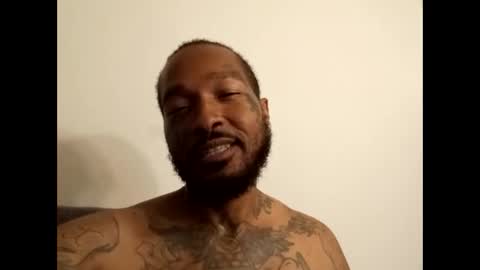 Snapshot of thuggpassion313 chatting on 09.23.25 thuggpassion313 online show from 09.23.25