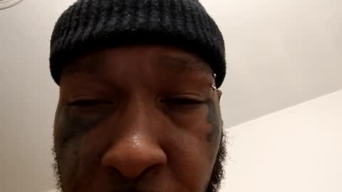 Snapshot of thuggpassion313 chatting on 11.13.25 thuggpassion313 online show from 11.13.25