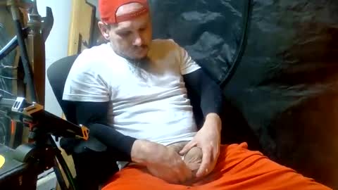 thunder8u42 online show from 10.19.25