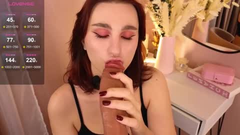 Brittney online show from 03.02.25