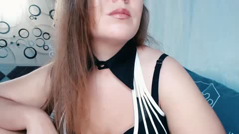 tiameow online show from 01.29.25