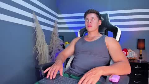 santiago online show from 03.05.25