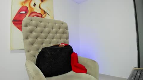 carolina online show from 12.04.25