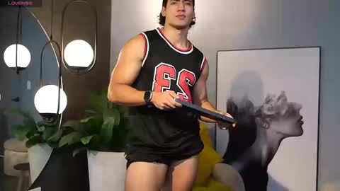 Tian Brooks online show from 09.19.25