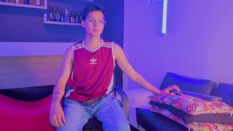   online show from 05.01.26
