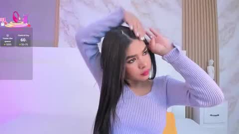 tianaglow4 online show from 10.04.25