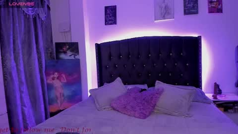 Tiana online show from 02.11.25