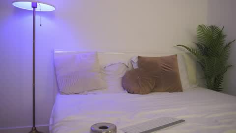 Anna online show from 02.03.26