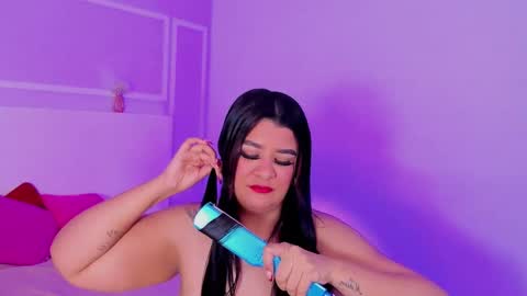 Snapshot of tiannagloww chatting on 02.01.26 tiannagloww online show from 02.01.26