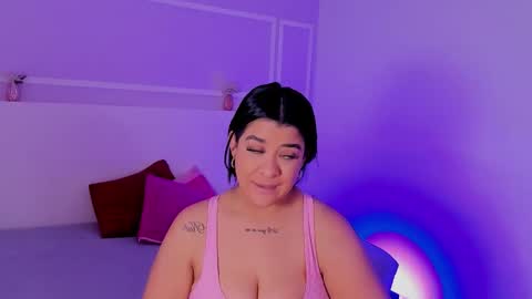 Snapshot of tiannagloww chatting on 02.05.26 tiannagloww online show from 02.05.26