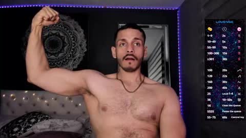 Tian Zilac online show from 10.16.25