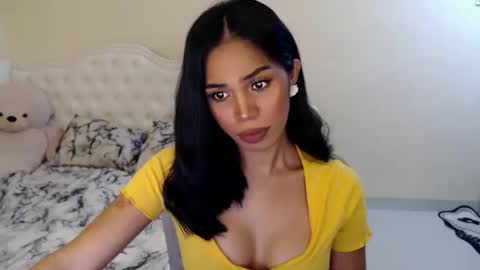 tiara online show from 10.14.25