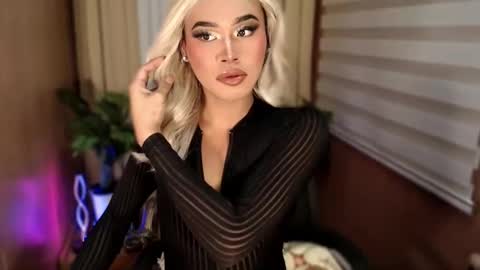 Sam online show from 09.18.25