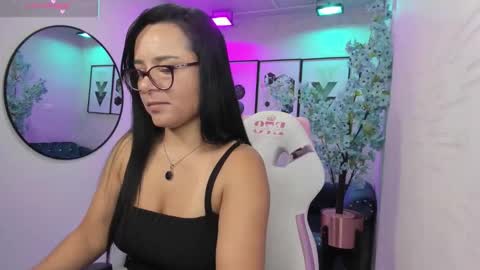 Tiara  online show from 03.03.26