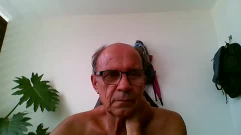 tiaretiareopui online show from 01.17.25