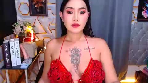 tiarrafoxs online show from 05.28.26