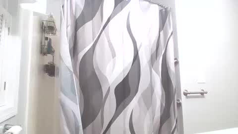 tiberiusblu online show from 10.11.25