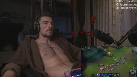 Snapshot of tickle_my_pickle07 chatting on 12.07.24 tickle_my_pickle07 online show from 12.07.24