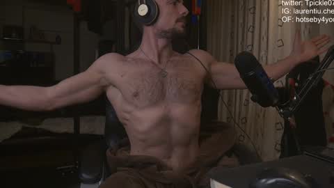 Snapshot of tickle_my_pickle07 chatting on 12.29.24 tickle_my_pickle07 online show from 12.29.24