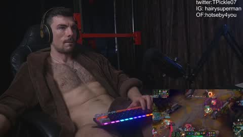 Snapshot of tickle_my_pickle07 chatting on 01.27.25 tickle_my_pickle07 online show from 01.27.25