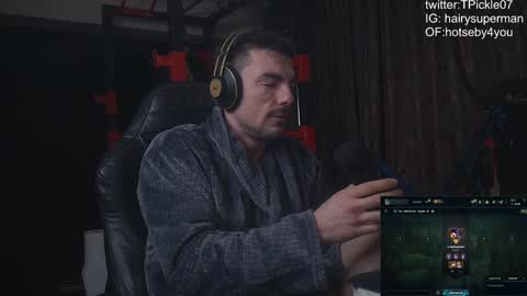 Snapshot of tickle_my_pickle07 chatting on 01.28.25 tickle_my_pickle07 online show from 01.28.25