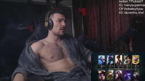 Snapshot of tickle_my_pickle07 chatting on 02.10.25 tickle_my_pickle07 online show from 02.10.25