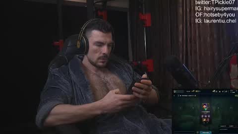 Snapshot of tickle_my_pickle07 chatting on 02.11.25 tickle_my_pickle07 online show from 02.11.25