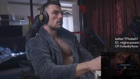 Snapshot of tickle_my_pickle07 chatting on 03.04.25 tickle_my_pickle07 online show from 03.04.25