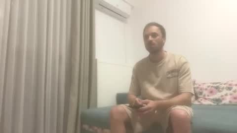 Snapshot of ticusalcianu20 chatting on 03.01.26 ticusalcianu20 online show from 03.01.26