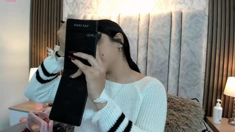 Snapshot of tifany__ross chatting on 01.30.25 Tiff3 online show from 01.30.25