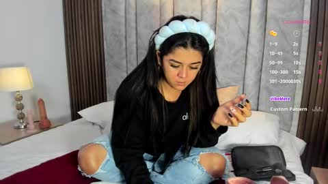 Tiff3 online show from 11.24.25