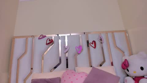    online show from 03.10.25