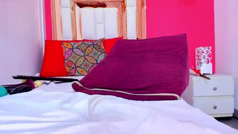 Karolina online show from 03.08.25