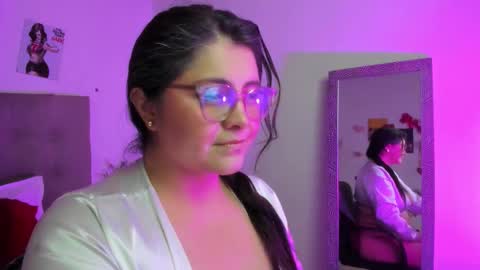 Snapshot of tiff_luxx chatting on 02.23.26 Tiff Luxx online show from 02.23.26