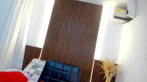 Tiffany online show from 01.24.25