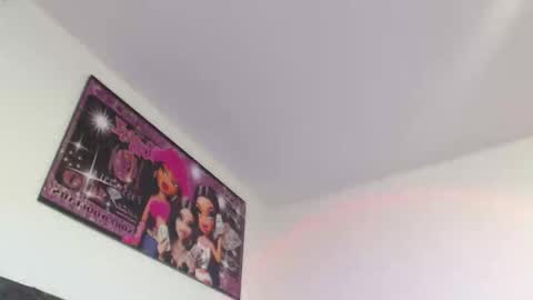 Snapshot of tiffani_hott_ chatting on 09.21.25 TIFANI online show from 09.21.25