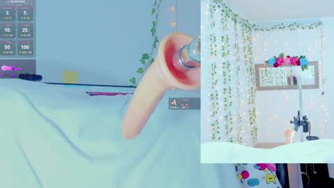 Snapshot of tiffanny_love_ chatting on 02.06.25 Tiffanny online show from 02.06.25