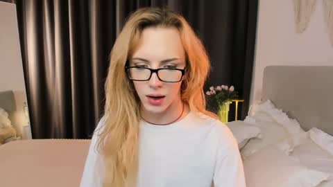 Snapshot of tiffany_king chatting on 03.22.26 Tiffany online show from 03.22.26