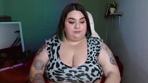 dont forget ask for custom vids  online show from 02.02.25