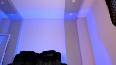 tiffany_sander online show from 10.07.25