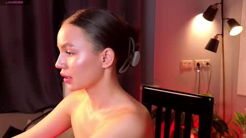 Tiffany online show from 12.14.25