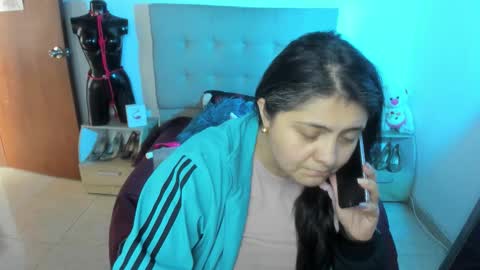 TiffanyAmazing online show from 12.15.25