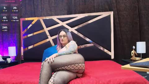 tiffanyandclark online show from 11.24.25