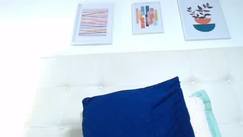 Tifanny Fox online show from 12.29.24