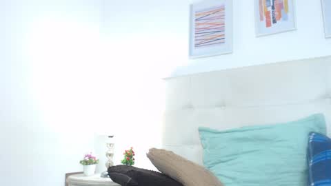 Tifanny Fox online show from 01.03.25