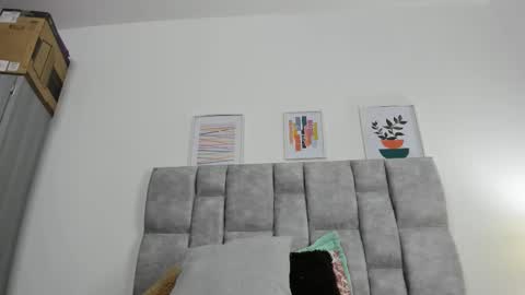 Tifanny Fox online show from 09.17.25