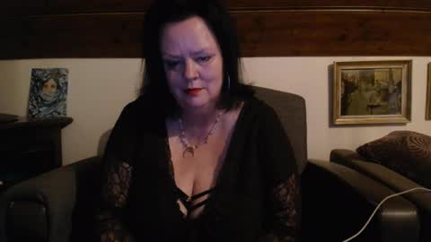 TiffanyMature online show from 05.12.26