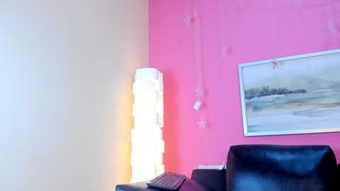 Snapshot of tiffanysuarez_ chatting on 01.28.25 Stefany Suarez online show from 01.28.25