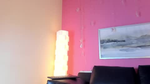 Snapshot of tiffanysuarez_ chatting on 03.01.25 Stefany Suarez online show from 03.01.25