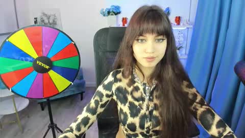 Snapshot of tiffanyyoun chatting on 11.01.25 tiffanyyoun online show from 11.01.25